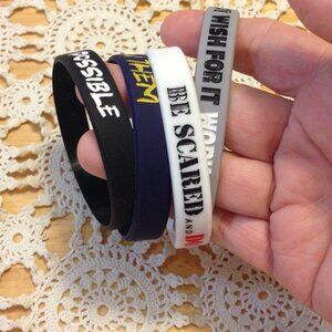 Inspirational silicone bracelet set